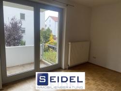 Innerstädtische 2-Zimmer-Whg mit Balkon & Stellplatz