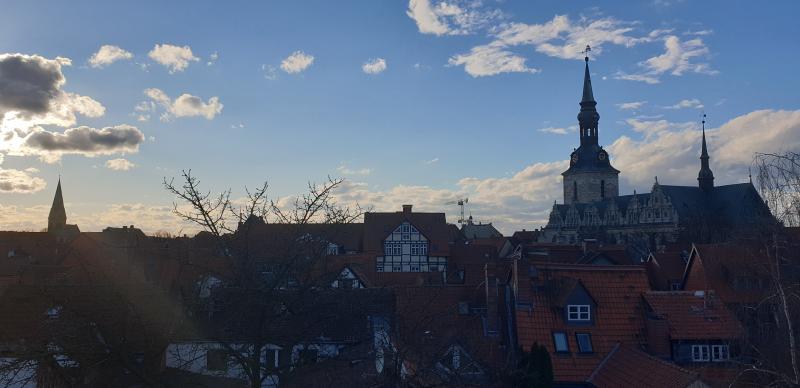Stadtwohnung mit Ost- & Westbalkon und schöner Aussicht erwartet Sie!