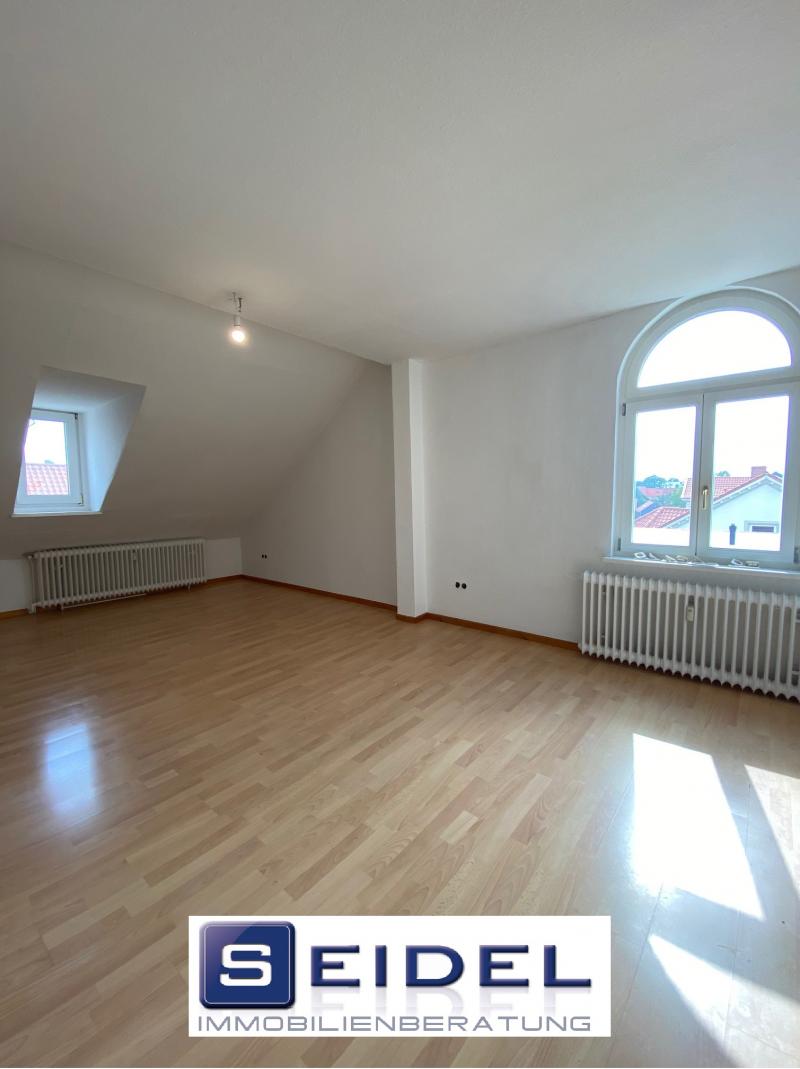 Leben Sie in ruhiger und begehrter Innenstadtlage in dieser charmanten 2-Zi.-Wohnung