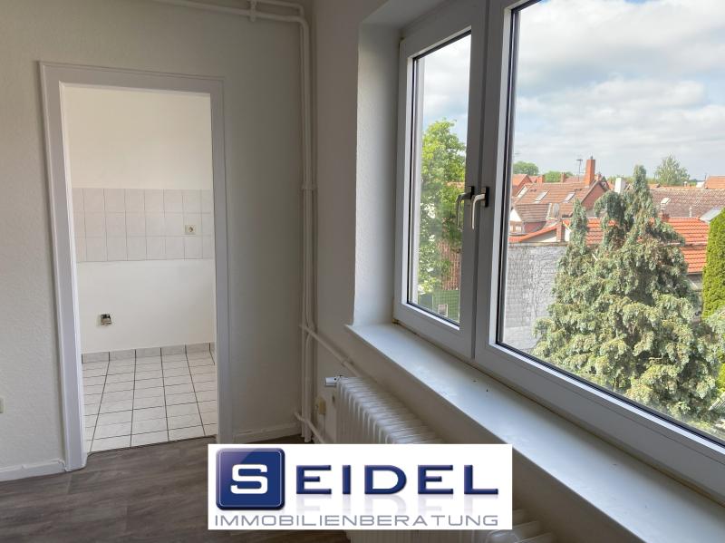 Sonnige 1-Zi-Wohnung mit separater Küche in der Innenstadt!