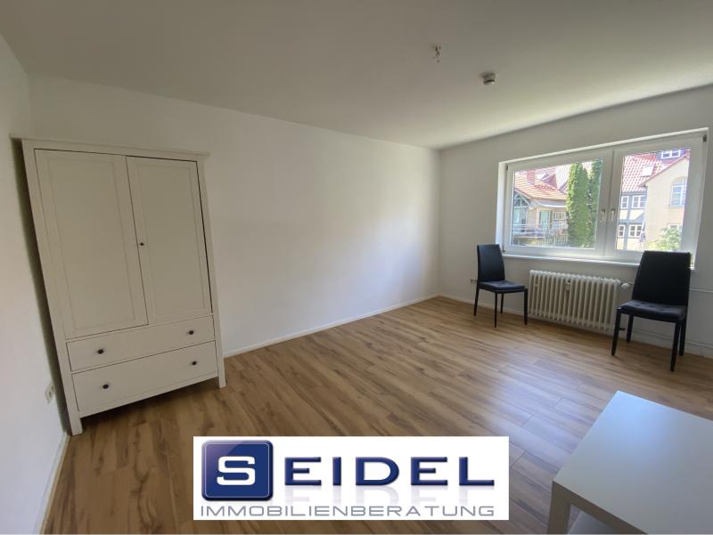 Ruhige 1-Zi-Wohnung mit EBK
